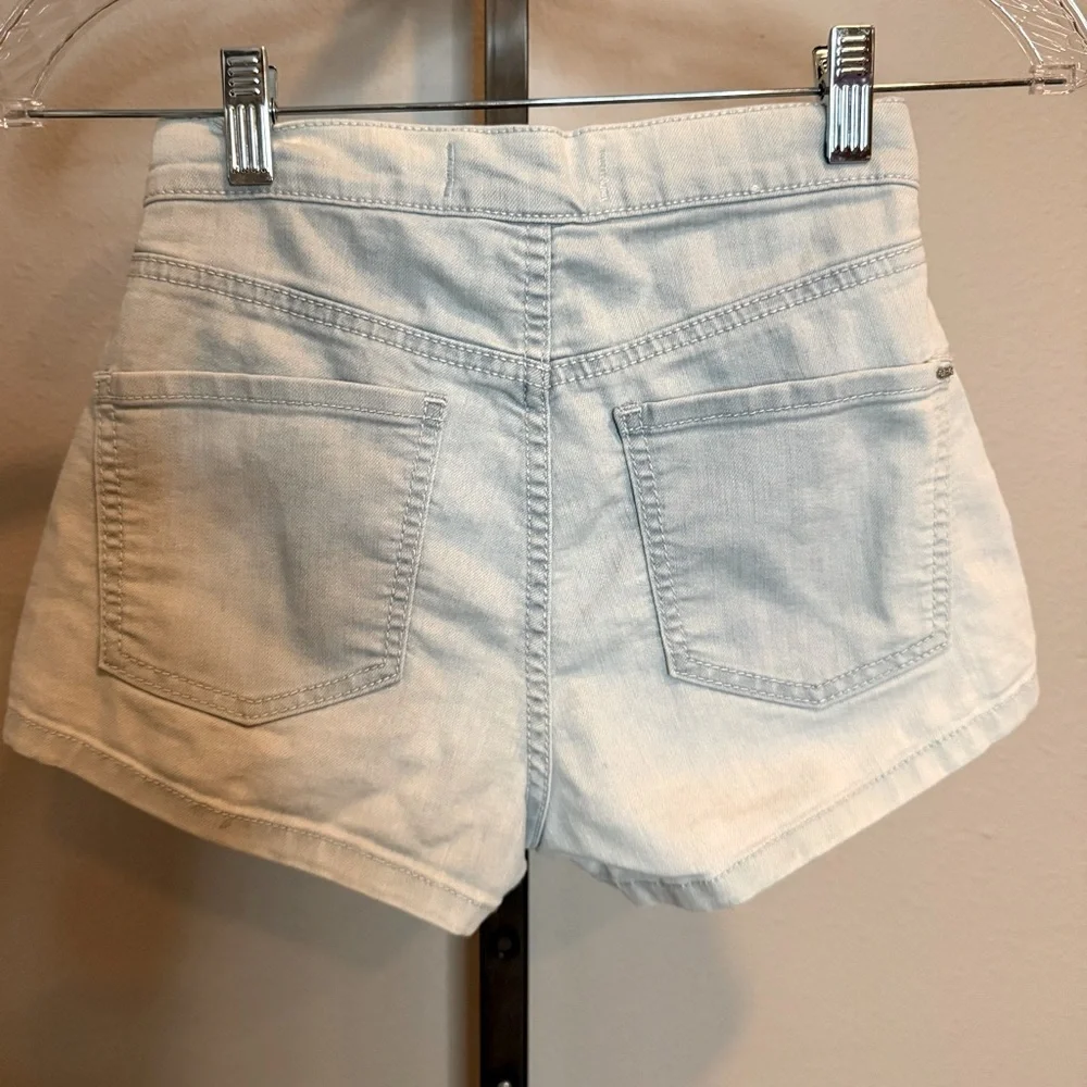 Garage light wash denim roller shorts size 00